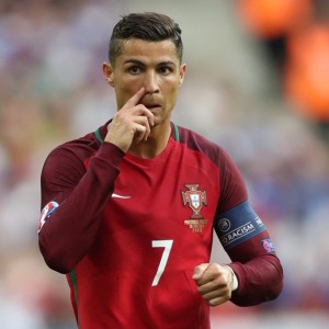 kaiyun中国-失败者之书，Faker的十五连败与快船教练席下的火山，失败者之书，十五连败的Faker与快船教练席下的火山